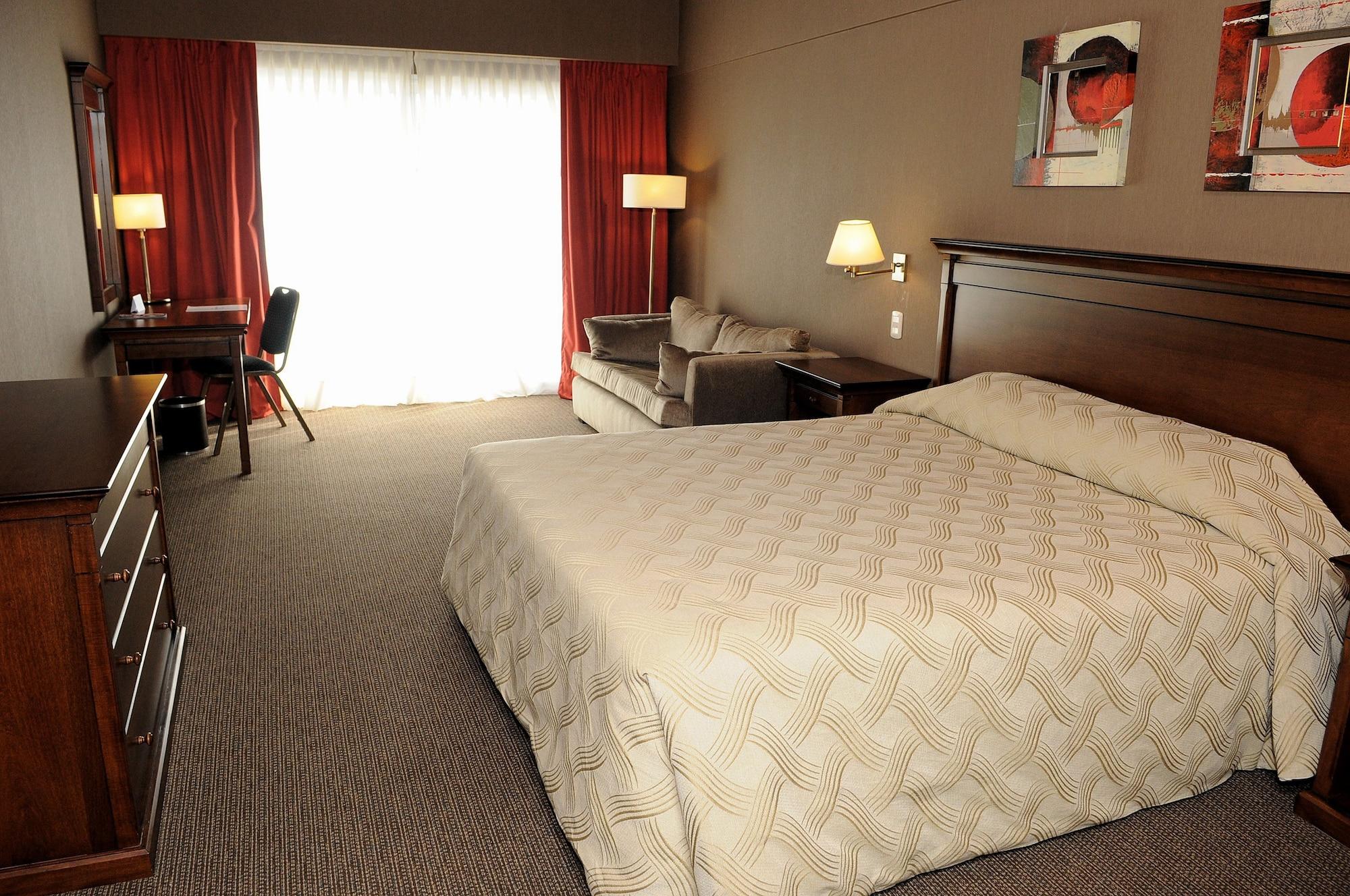 Howard Johnson By Wyndham Resort Pilar Pilar  Exterior foto